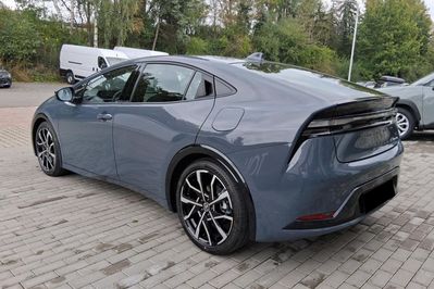 Toyota Prius Prestige 2.0 Hybrid Plug-in