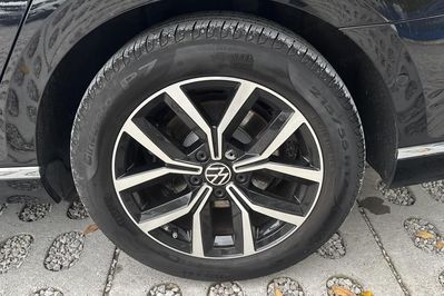 Volkswagen Passat Elegance 2.0 TSI  DSG
