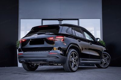 Mercedes GLA 200  AMG Line