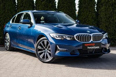 BMW Seria 3 320d xDrive Luxury Line