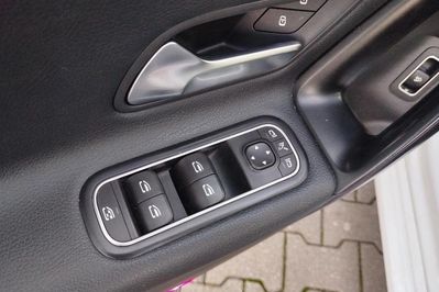 Mercedes CLA 180 Progressive