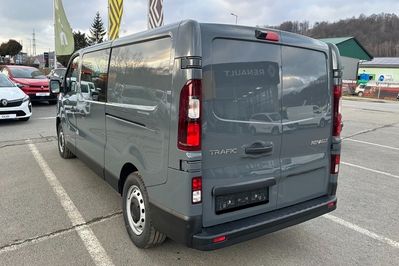 Renault Trafic L2H1 Zabudowa Brygadowa