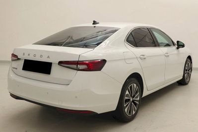 Skoda Superb Edition 130 2.0 TDI DSG