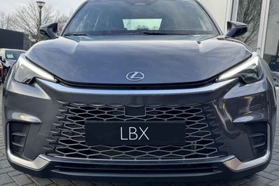 Lexus LBX Elegant 1.5 Hybrid