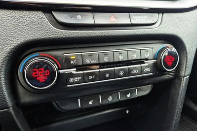 Kia Ceed 1.6 GDI PHEV L Business Line DCT