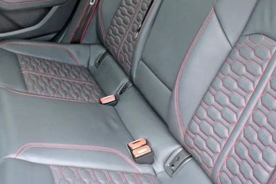 Audi A6 RS6 TFSI quattro Performance Avant