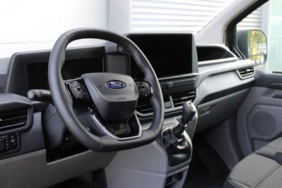 Ford Transit Custom Kombi 320 L2H1 M1 Trend