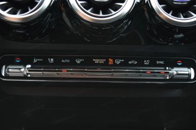 Mercedes GLA 200 AMG Line