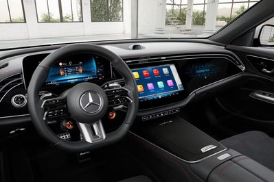 Mercedes Klasa E AMG 53 PHEV 4Matic+ 9G-Tronic TCT