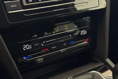 Volkswagen Passat 1.5 TSI Business