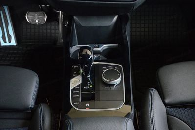 BMW Seria 1 118i M Sport