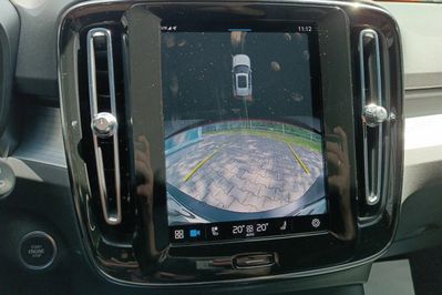 Volvo XC40 B3 Plus Dark