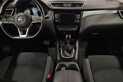 Nissan Qashqai 1.3 DIG-T N-Connecta DCT
