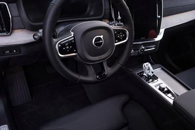 Volvo XC90 T8 AWD Plug-In Hybrid Ultra Bright 7os