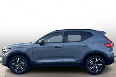 Volvo XC40 B3 Plus Dark aut