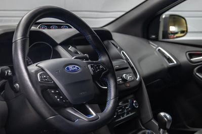 Ford Focus 2.3 EcoBoost RS