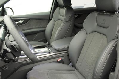Audi Q7 SQ7 TFSI quattro