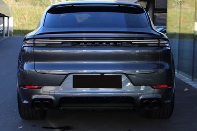 Porsche Cayenne Coupe Black Edition