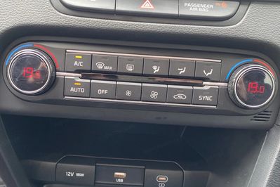 Kia Ceed 1.5 T-GDI M