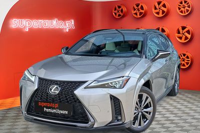 Lexus UX 300h F Sport AWD