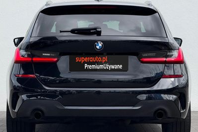 BMW Seria 3 Touring 318d Sport Line