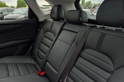 MG HS 1.5 T-GDI Exclusive DCT