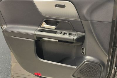 Mercedes GLB 200