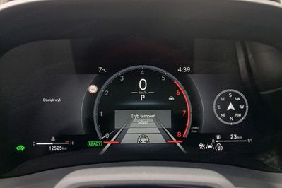 Lexus LBX Hybrid Cool