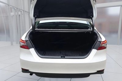 Toyota Camry 2.5 Hybrid Prestige