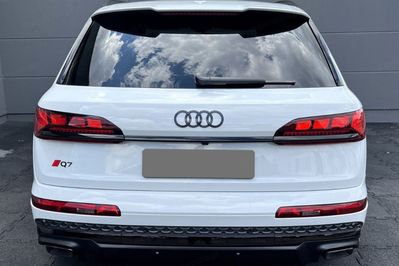 Audi Q7 50 TDI quattro S Line