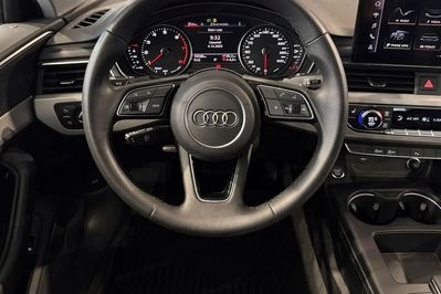 Audi A4 35 TFSI mHEV S tronic