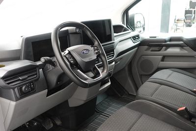 Ford Transit Custom 320 L2H1 Trend A8