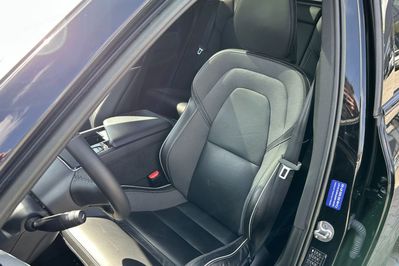 Volvo XC60 T6 Plug-In Hybrid AWD Plus Dark aut