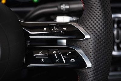 Mercedes Klasa A 250 e AMG Line