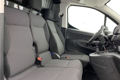 Peugeot Partner Van Long L2H1