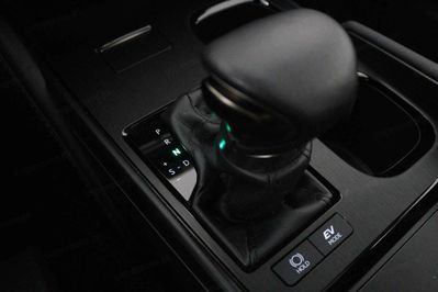 Lexus ES 300h Prestige