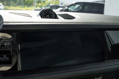 Porsche Cayenne Coupe E-Hybrid Black Edition