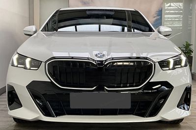 BMW Seria 5 520i M Sport