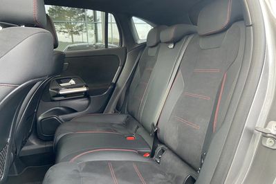 Mercedes GLA 200 mHEV AMG Line 7G-DCT