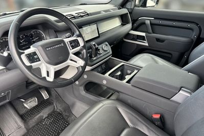 Land Rover Defender 90 3.0 D300 mHEV SE