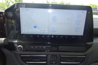 Ford Tourneo Custom 320 L2H1 Titanium A8