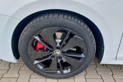 Skoda Octavia RS 2.0 TSI DSG