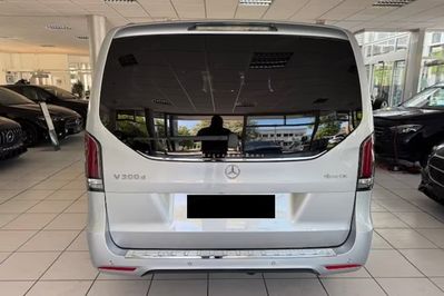 Mercedes V Klasa 300 d 9G-Tronic Exclusive długi