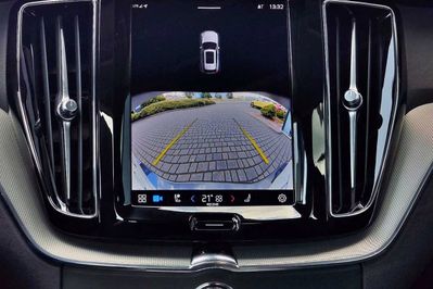 Volvo XC60 B4 D Plus Dark