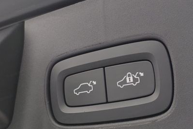 Volvo V90 T6 AWD Plug-In Hybrid Plus Bright aut