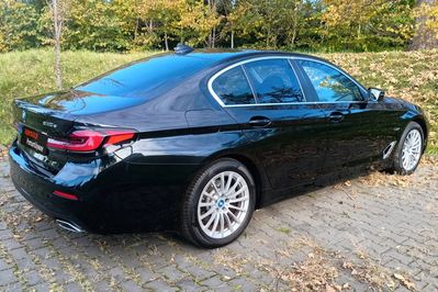 BMW Seria 5 530e xDrive Business Edition