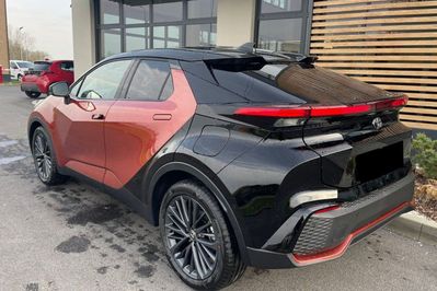 Toyota C-HR Tokyo Edition 2.0 PHEV Dynamic Force