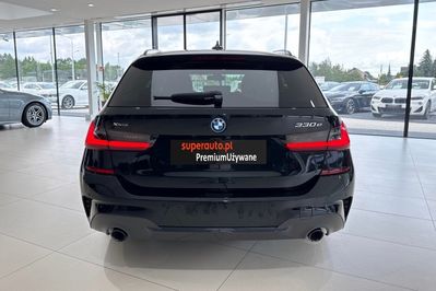 BMW Seria 3 Touring 330e xDrive M Sport