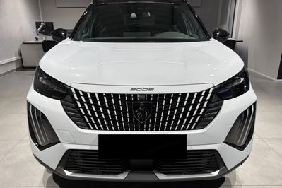 Peugeot 2008 GT e-DCS 1.2 mHEV