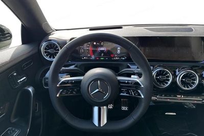 Mercedes CLA 200 AMG Line